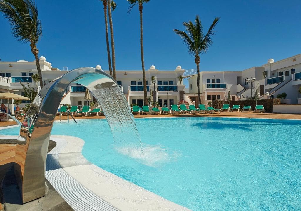 Montana Club Suite Hotel