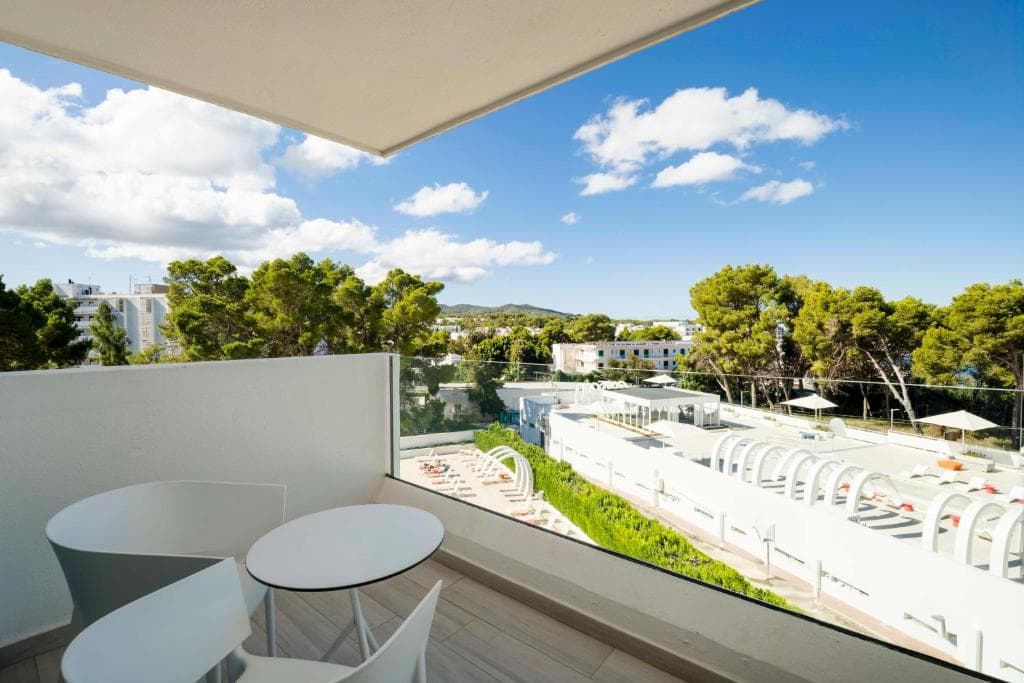 THB Naeco Ibiza foto 4