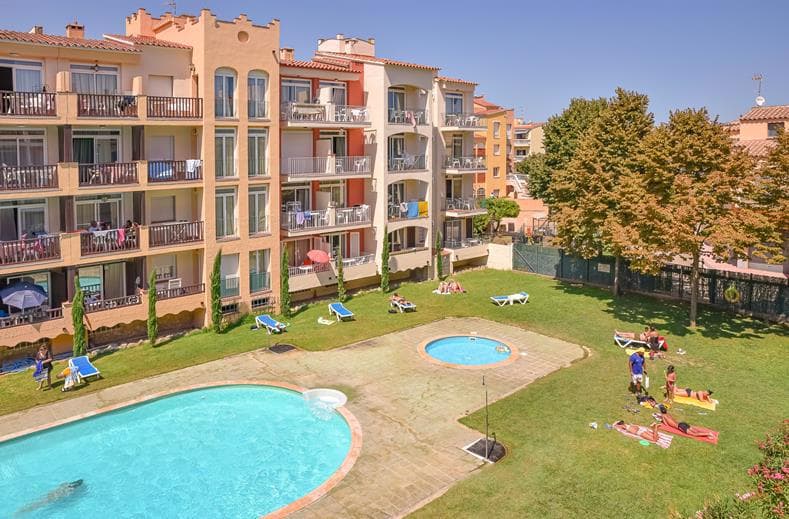 Apartaments Turistics Comte D'Empuries foto 1