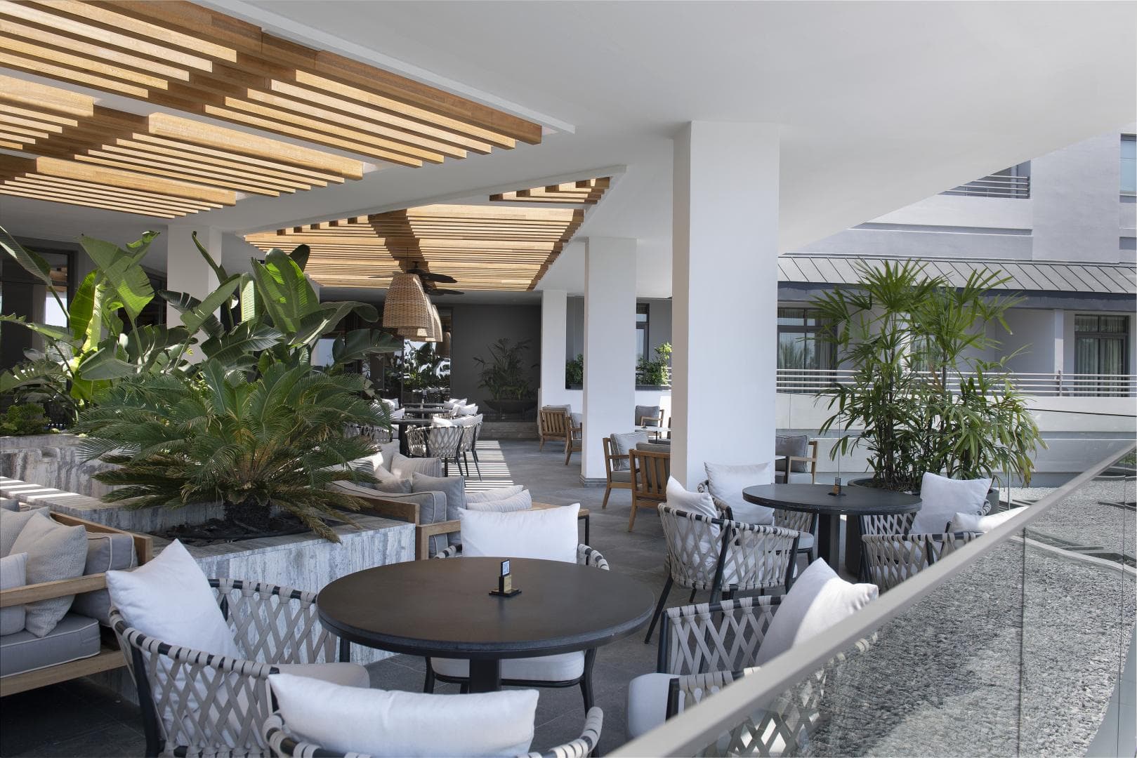Miramare Beach Hotel Side photo 5