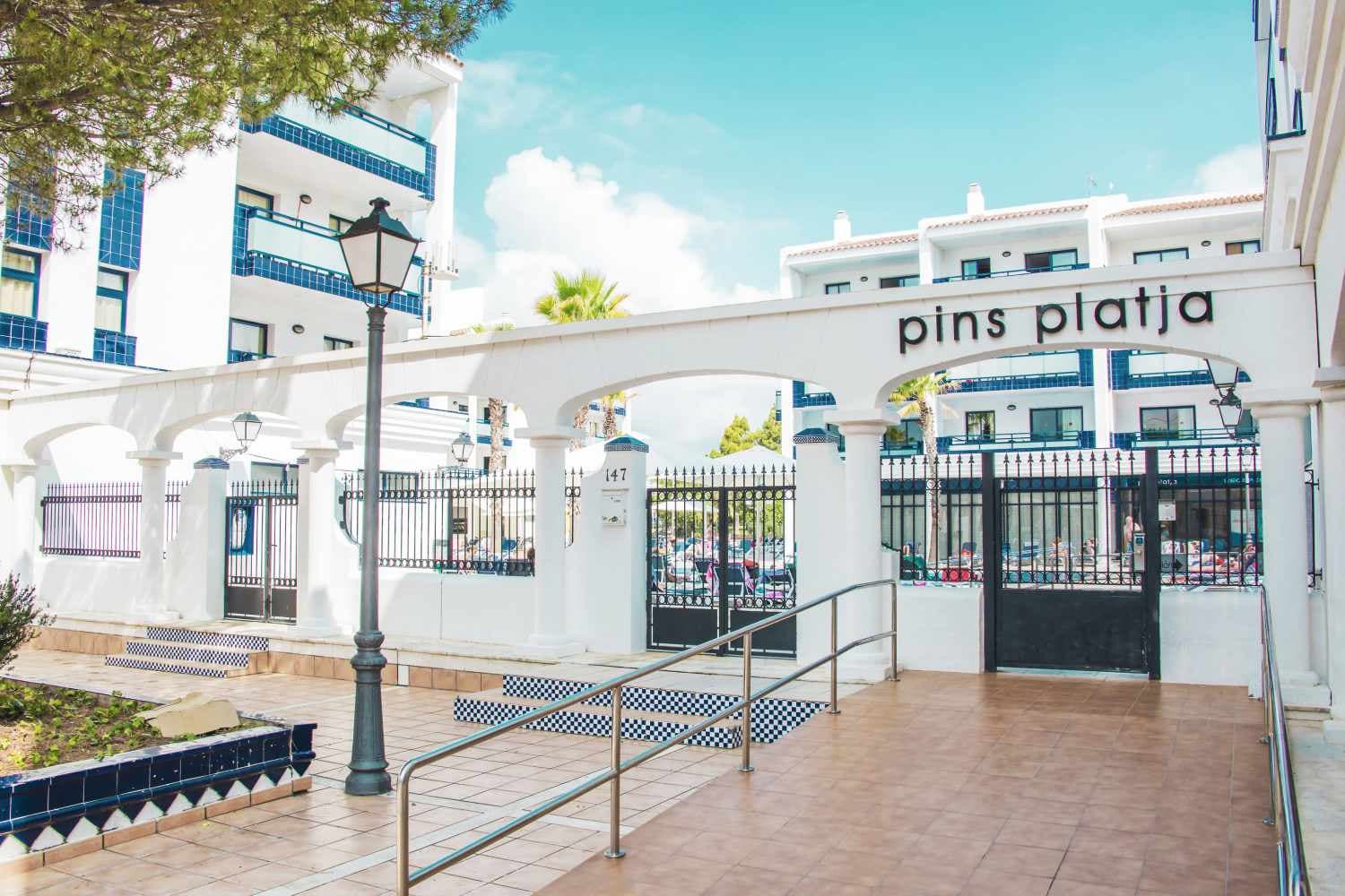 Pins Platja Apartments foto 4