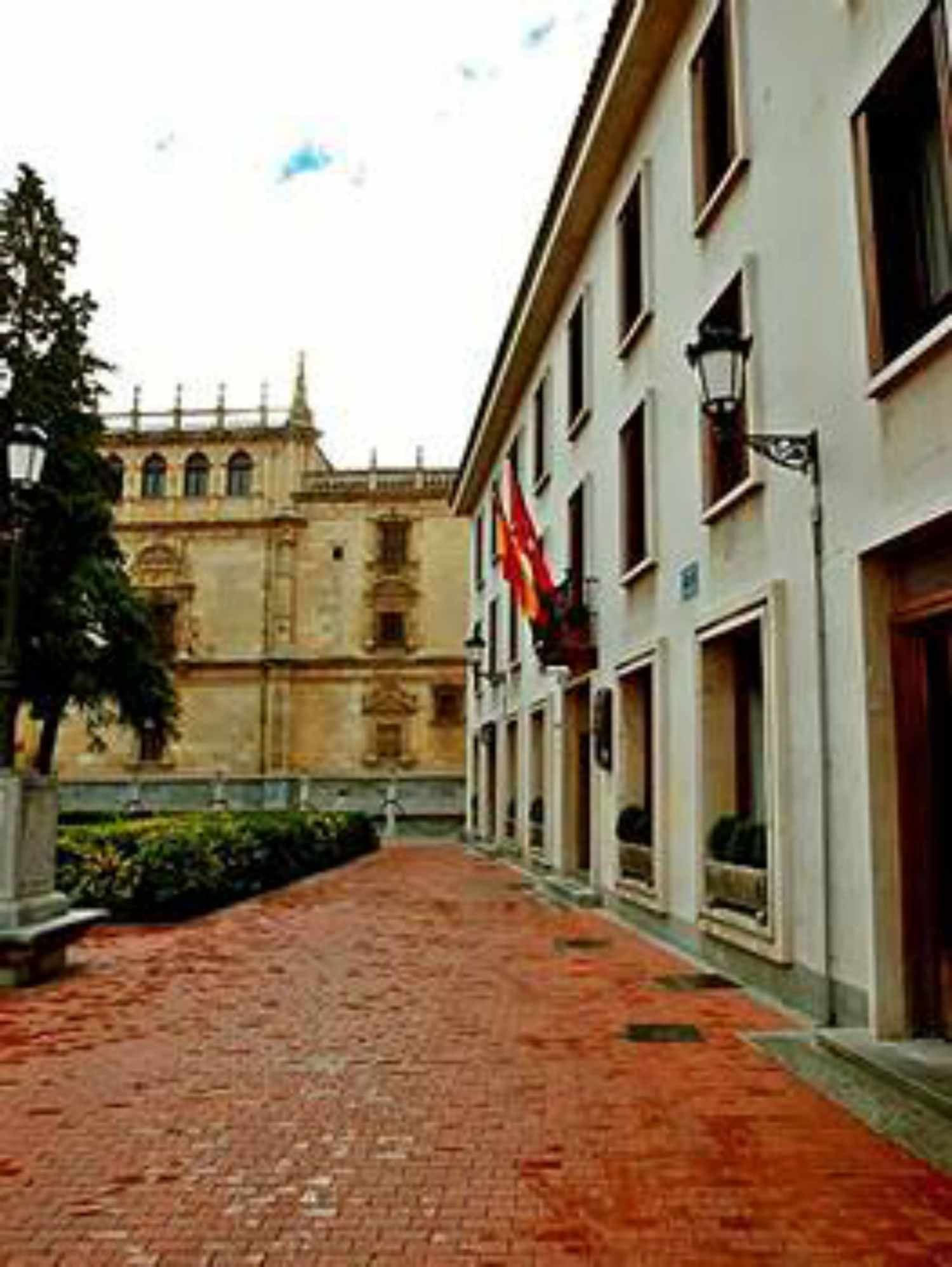 El Bedel foto 1