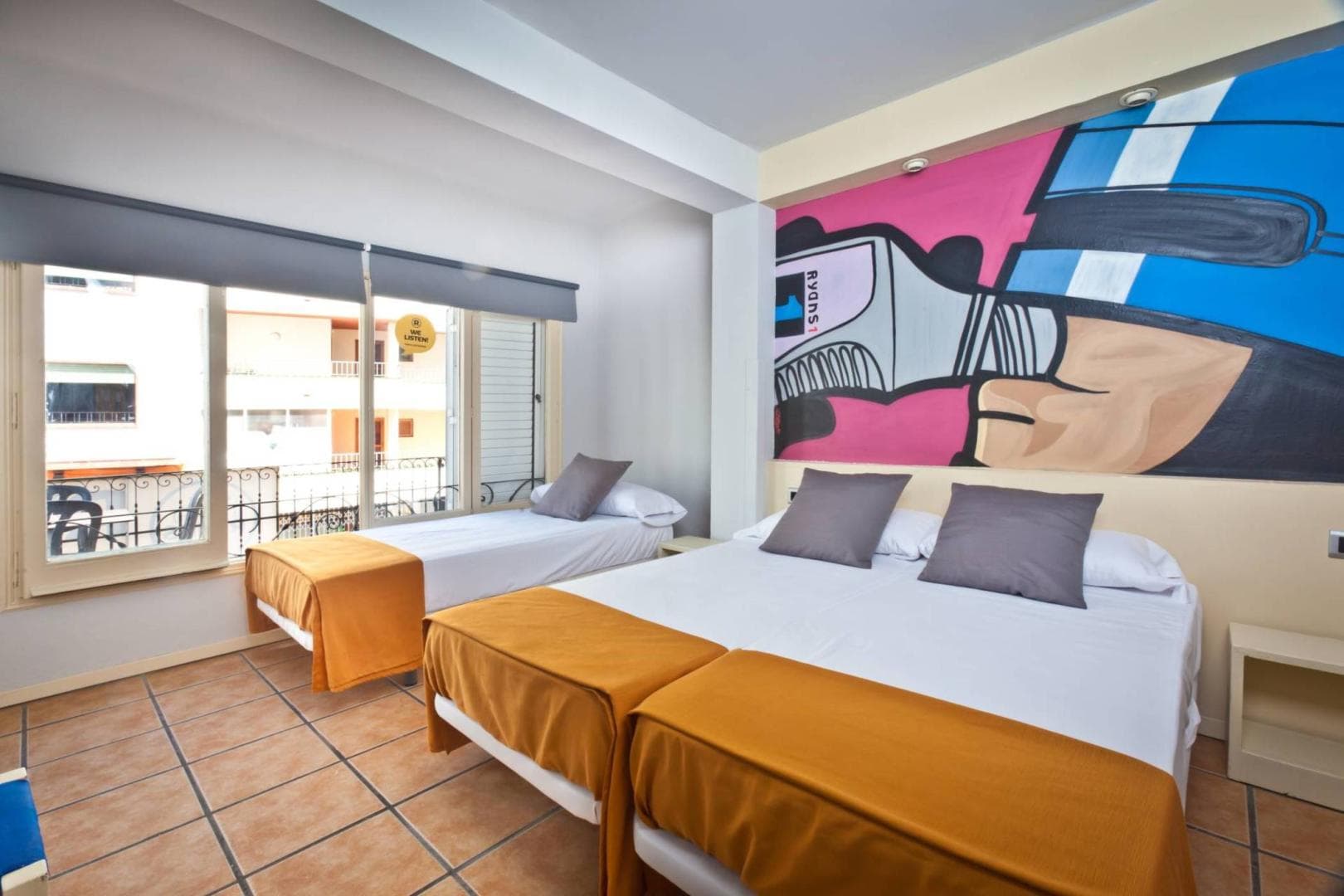 Ten Hostel Ibiza-stad photo 5
