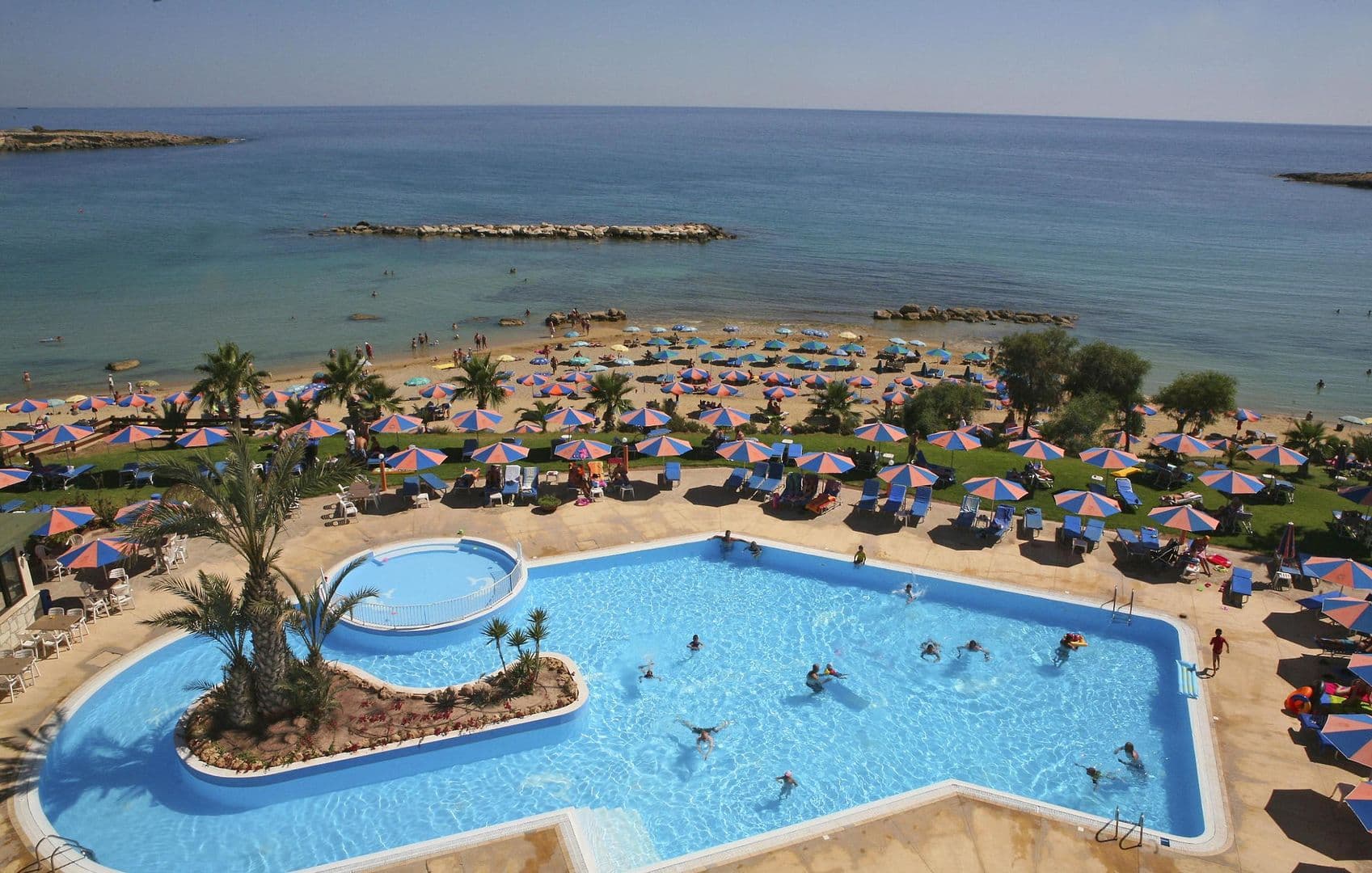 Corallia Beach Hotel Apartments foto 1