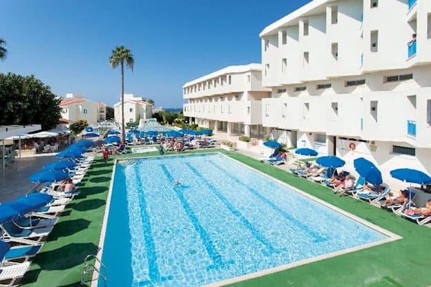 Kissos Hotel Paphos photo 5