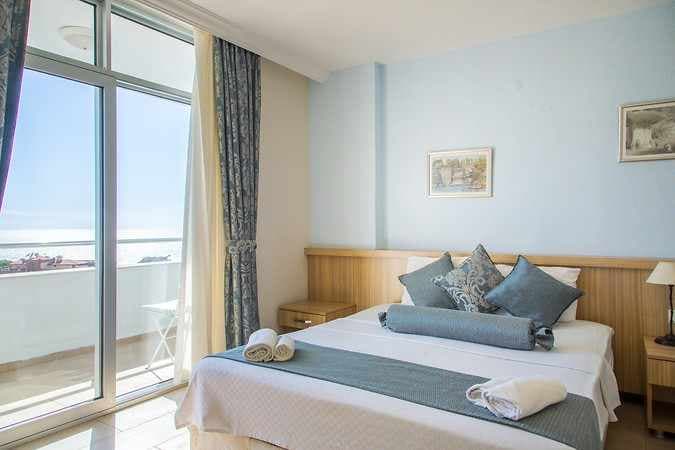 Ponz Hotel foto 2
