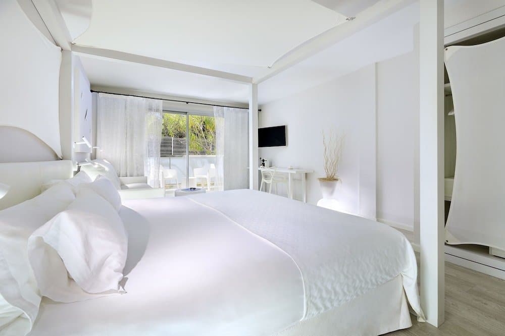 Blanco Hotel Formentera Es Pujols photo 5