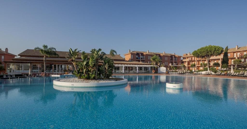 Aparthotel ILUNION Sancti Petri