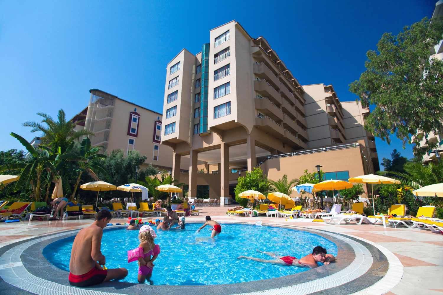 Calido Sol Hotel