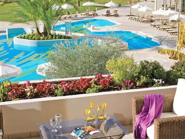 Constantinou Bros Athena Royal Beach Hotel foto 3