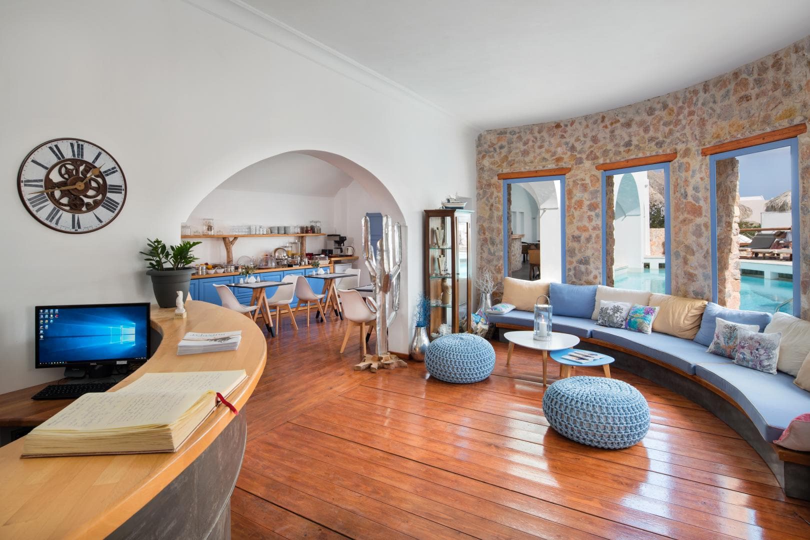 Meltemi Luxury Suites foto 3