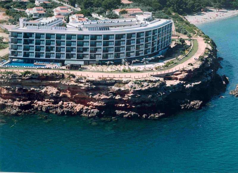 FERGUS Cap Roig