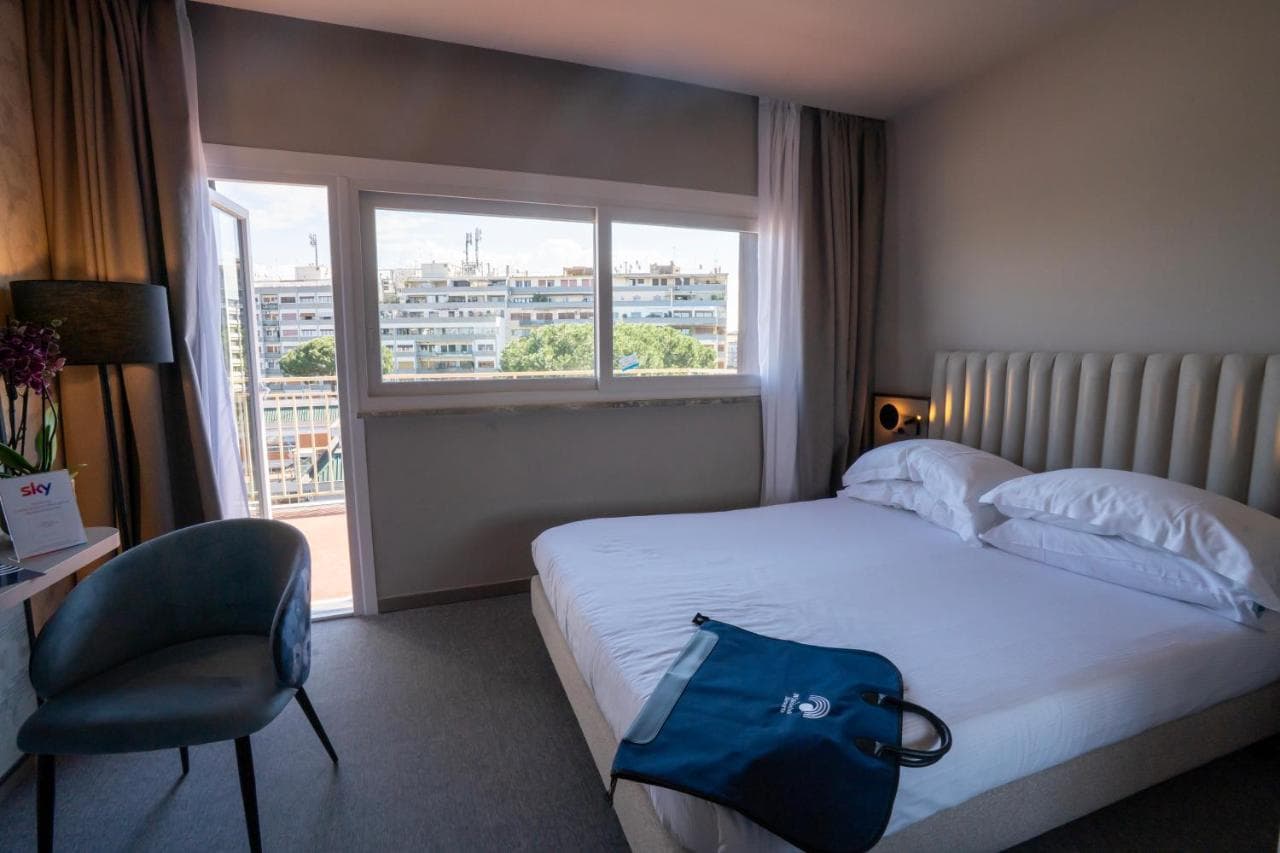 BV Oly Hotel foto 2
