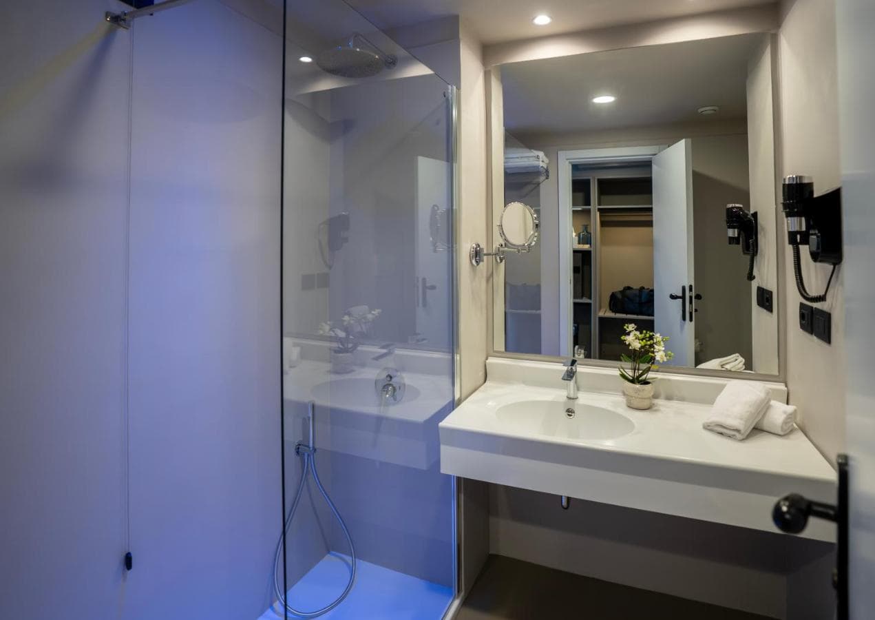 BV Oly Hotel foto 3