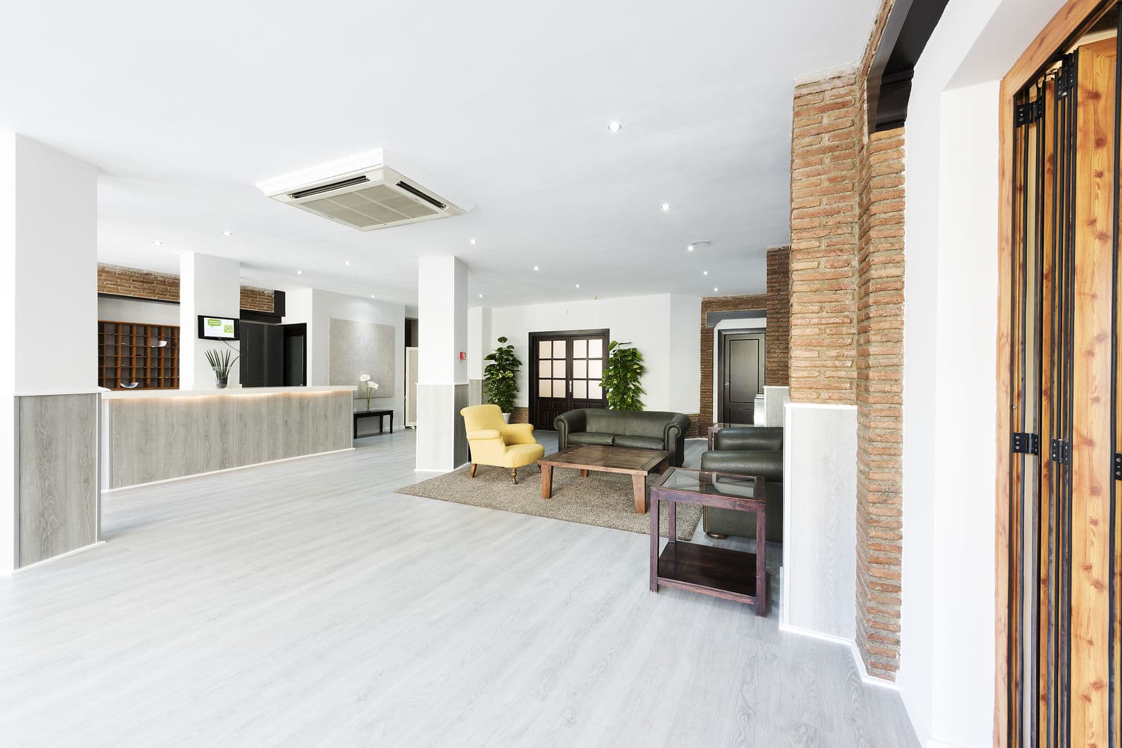 Hotel Toboso Chaparil Nerja photo 5