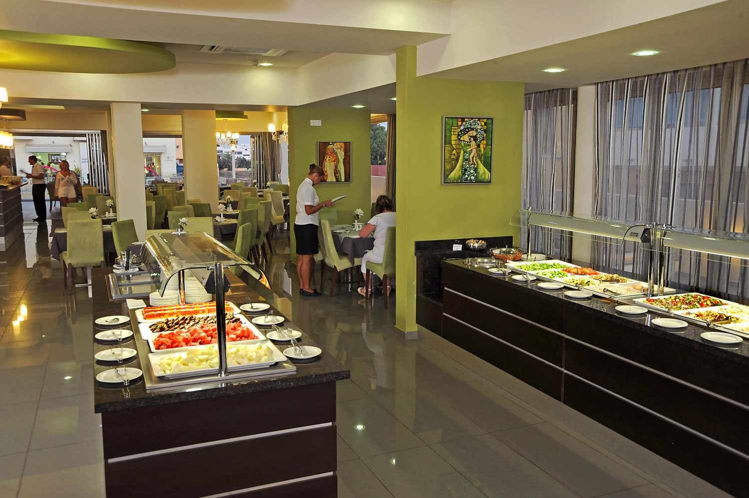 Euronapa Hotel foto 4