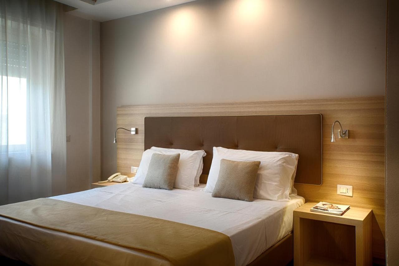 American Hotel Pozzuoli photo 5