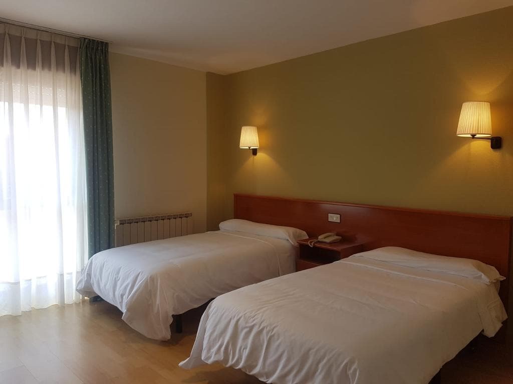 Hotel Villaviciosa foto 2