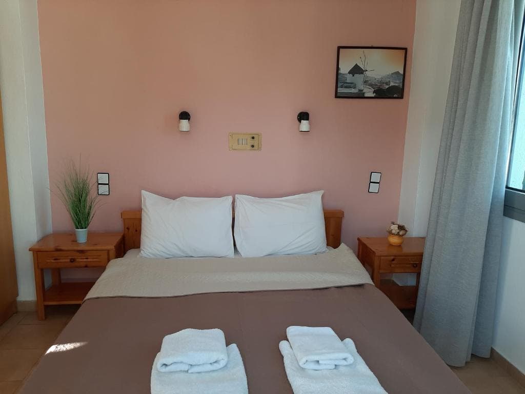 Ostria foto 1