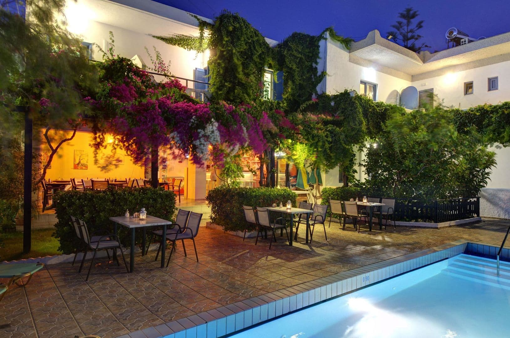 Costas & Chrysoula foto 4