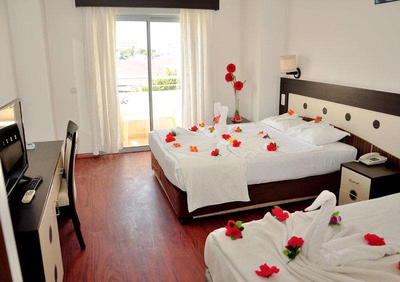 Lavitas Hotel foto 2