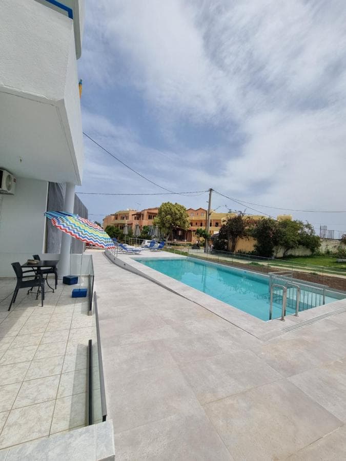 Leonidas Studios & Apartments foto 3