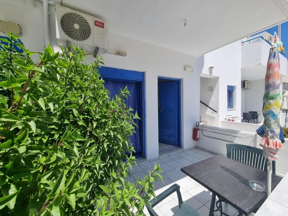 Leonidas Studios & Apartments foto 4