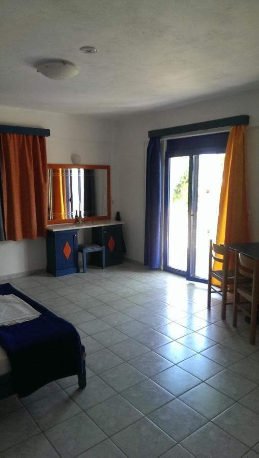 Leonidas Studios & Apartments Rethimnon photo 5