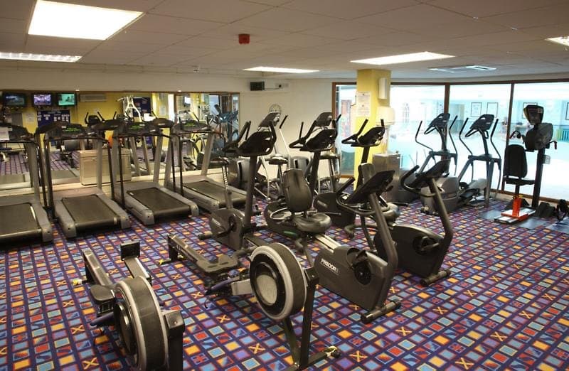 DoubleTree by Hilton St. Anne's Manor Wokingham photo 5