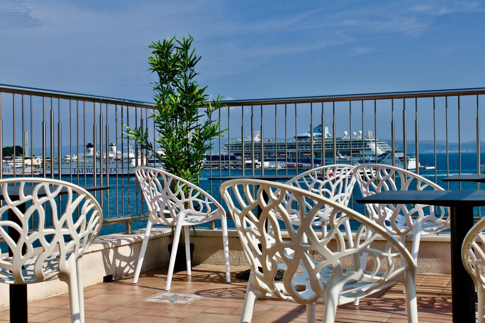 Galeria Valeria Seaside Downtown foto 3