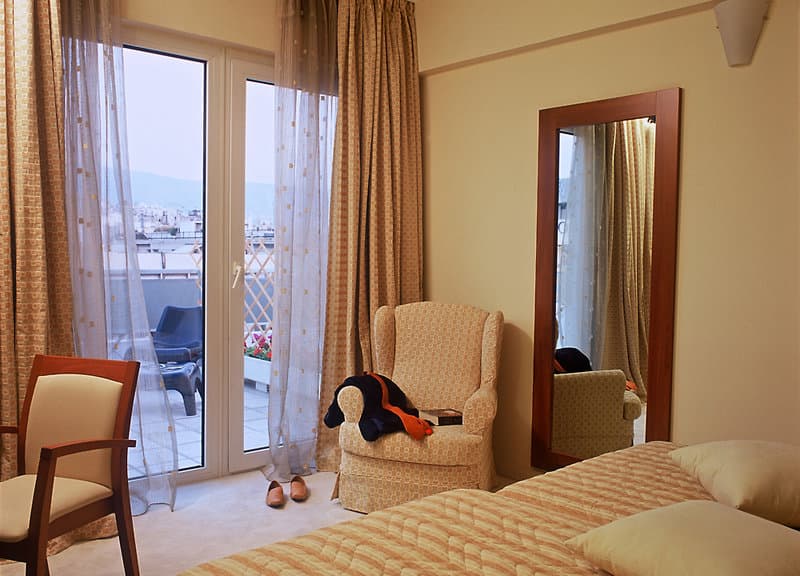Polis Grand Athene photo 5