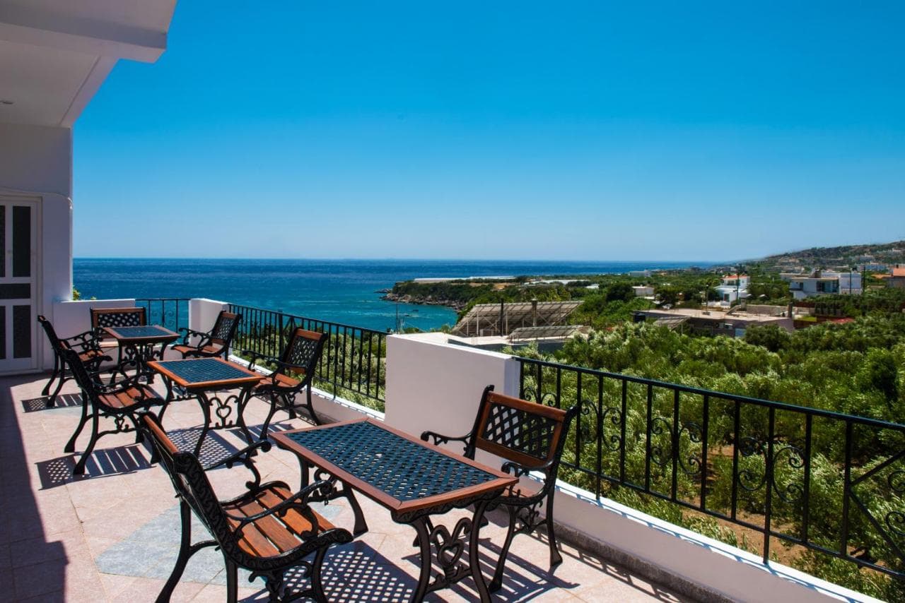Elena's Beach Garden by Estia foto 1
