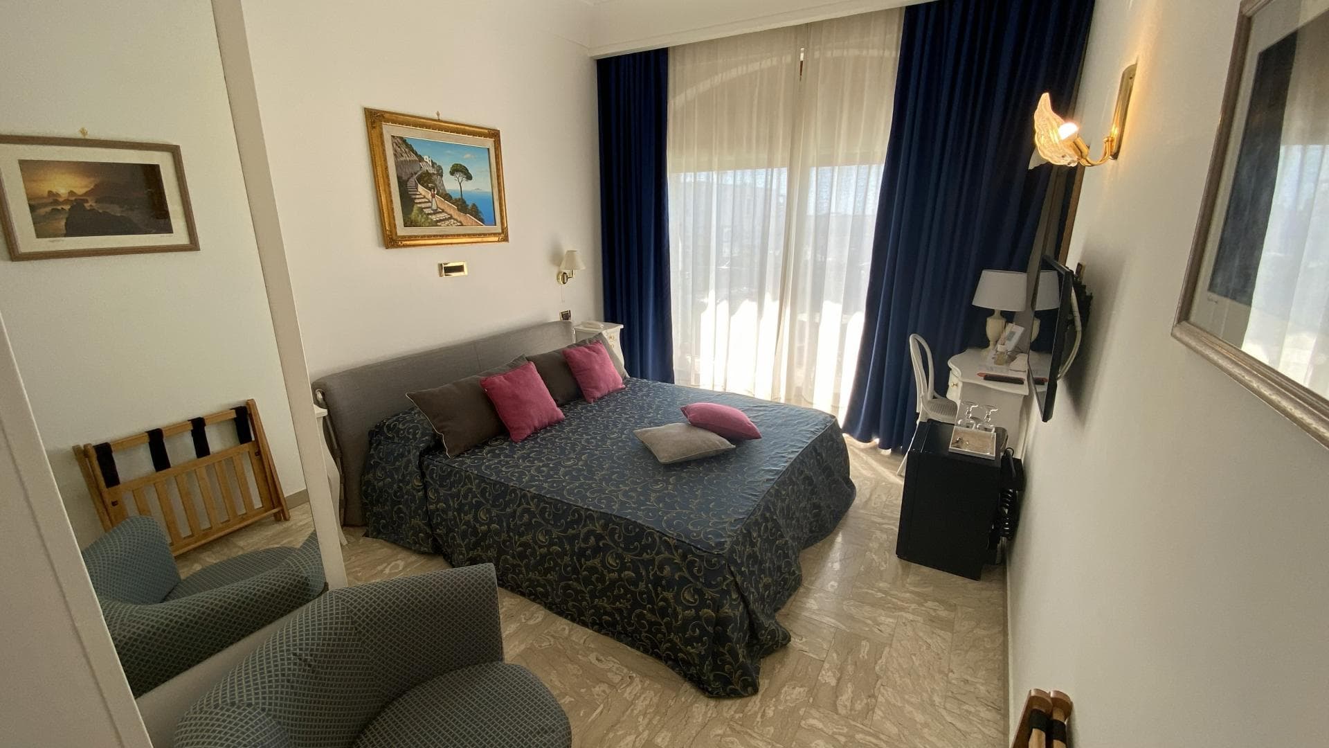 Capri Bougainville foto 2