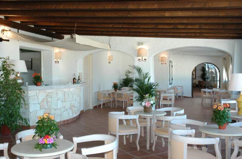 Colonna Grand Hotel Capo Testa foto 1