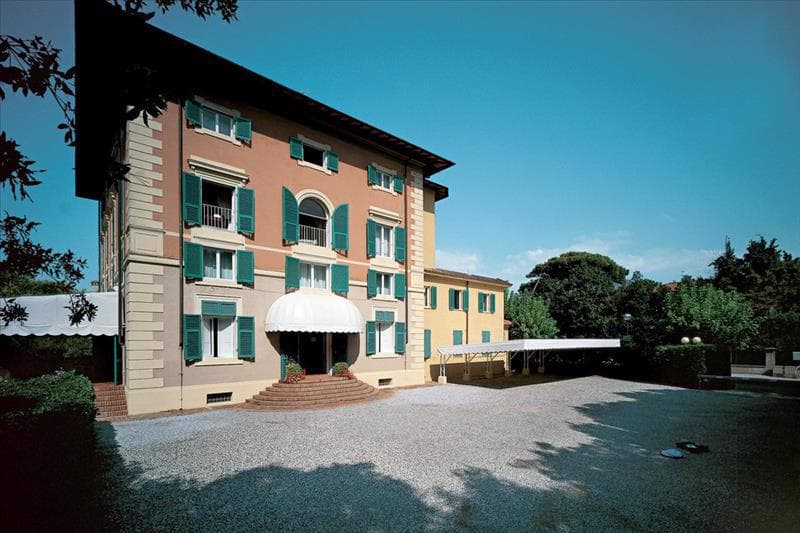 Augustus Riccione photo 5