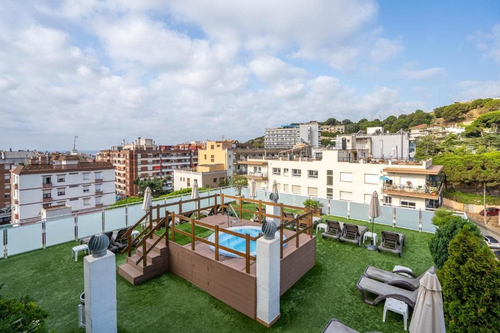 Mar Blau Hotel Calella photo 5