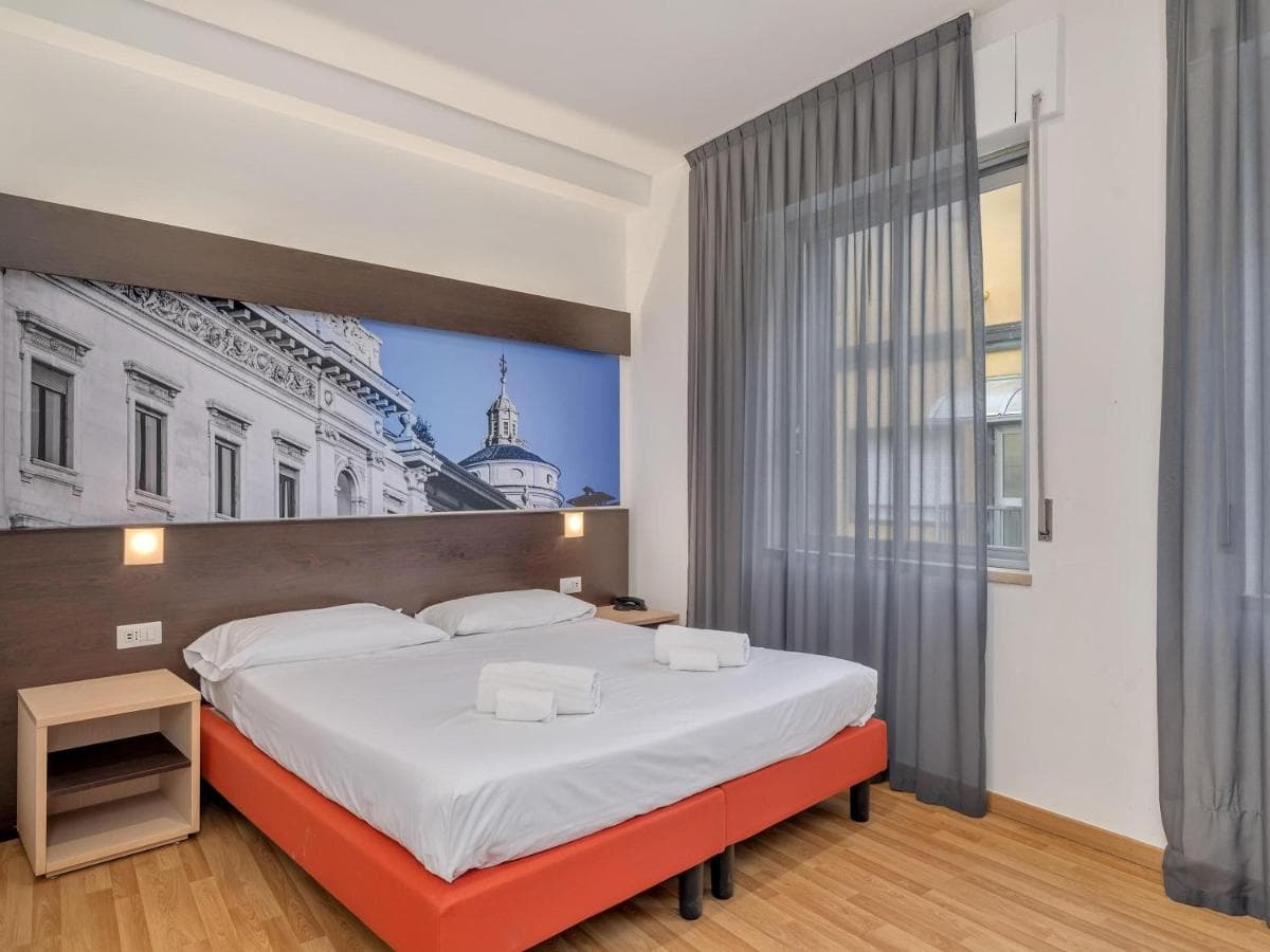 B&B HOTEL Milano Ornato foto 1