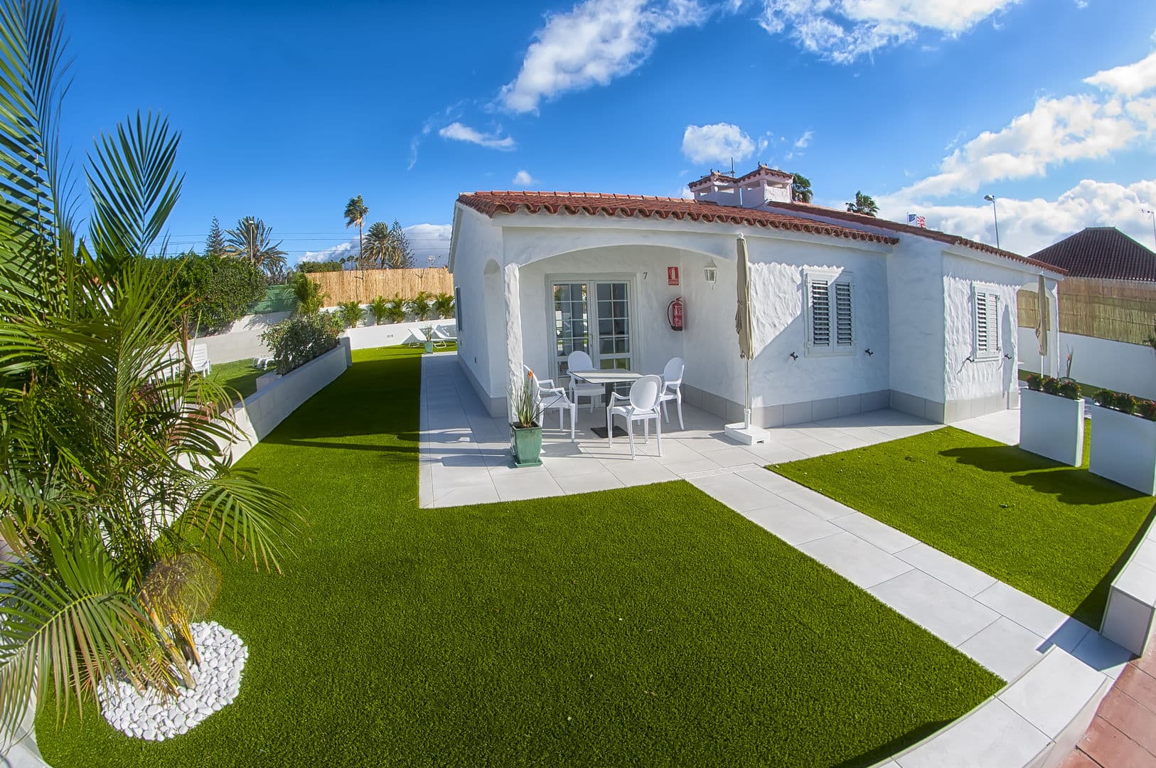 Bungalows Adonis foto 1