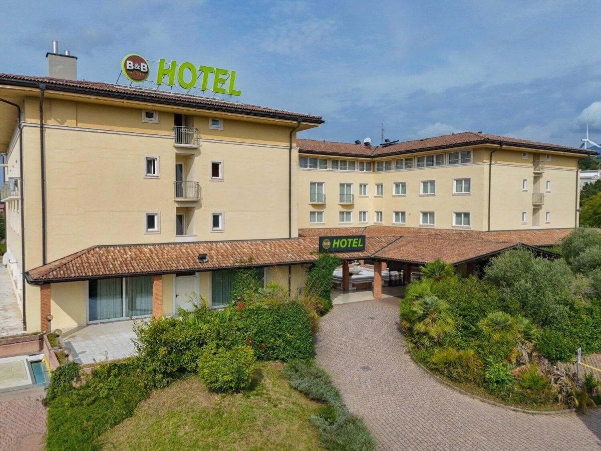 B&B HOTEL Affi Lago di Garda foto 2