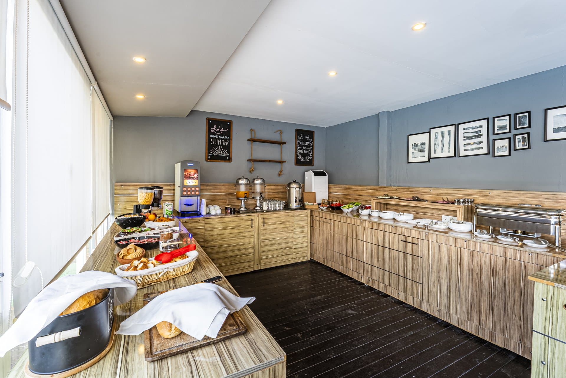 HMA Hotel & Suites foto 3