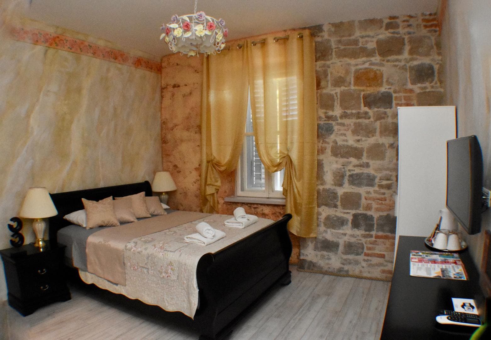 Pietra Rossa Luxury Rooms Split photo 5