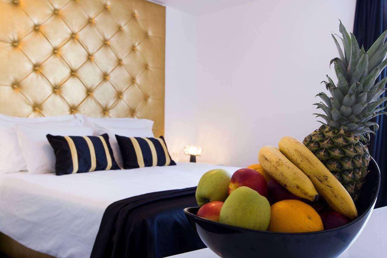 B Gold Luxury Rooms foto 3
