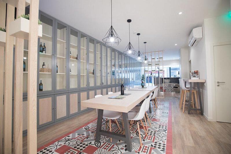 Almada Wine House foto 2