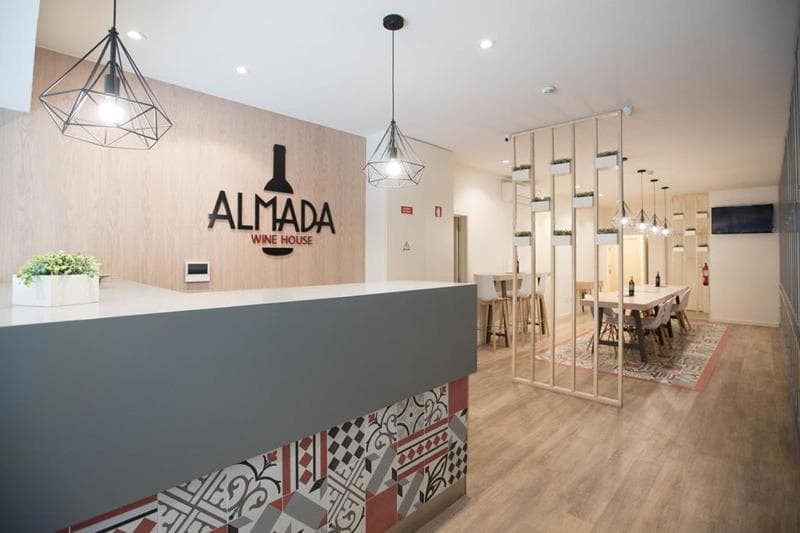 Almada Wine House foto 3