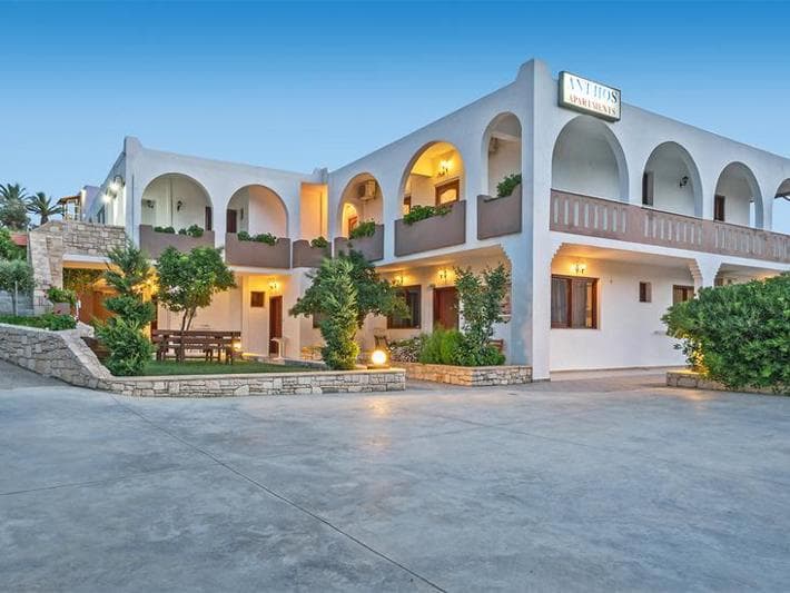 Alianthos Beach foto 3