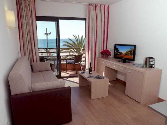 Almirall Apartaments foto 1