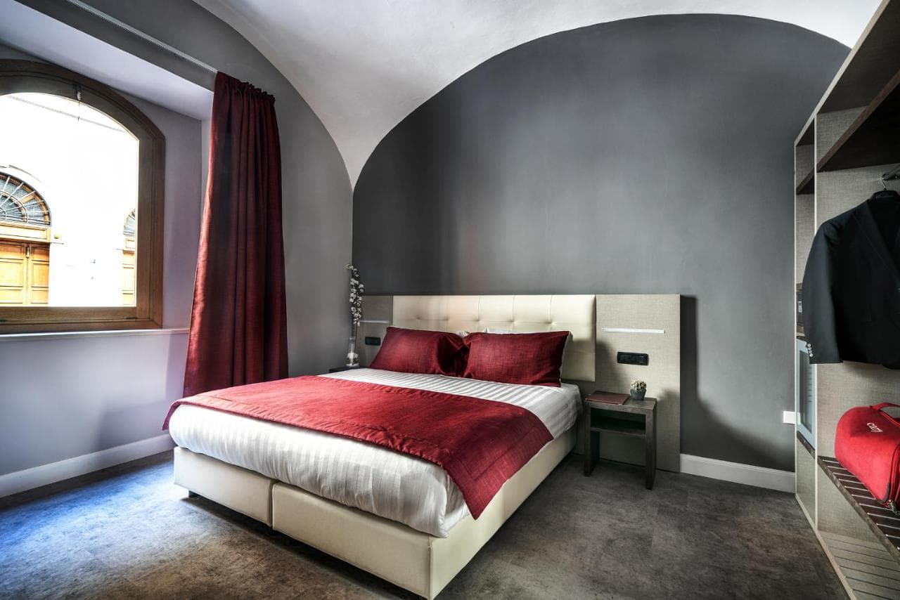 Varese Hotel foto 2