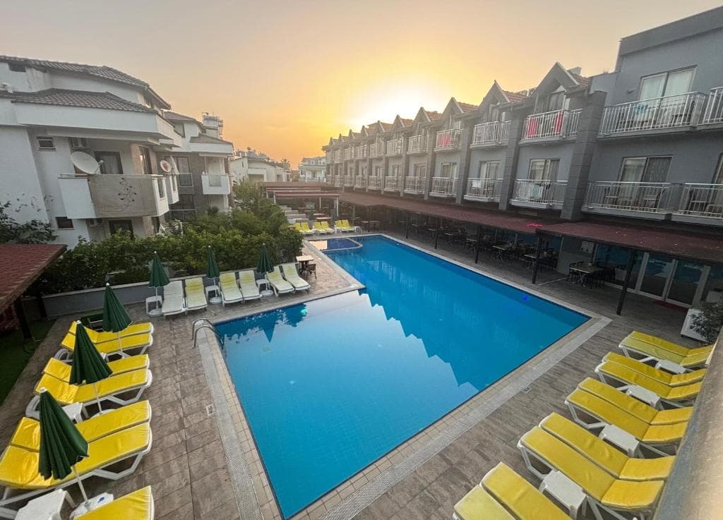 Grand Nar Hotel