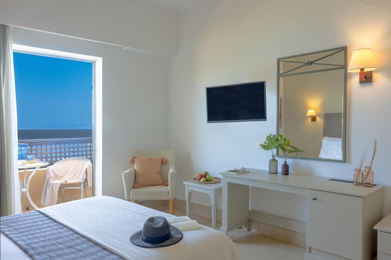 Santa Marina Beach Hotel foto 3