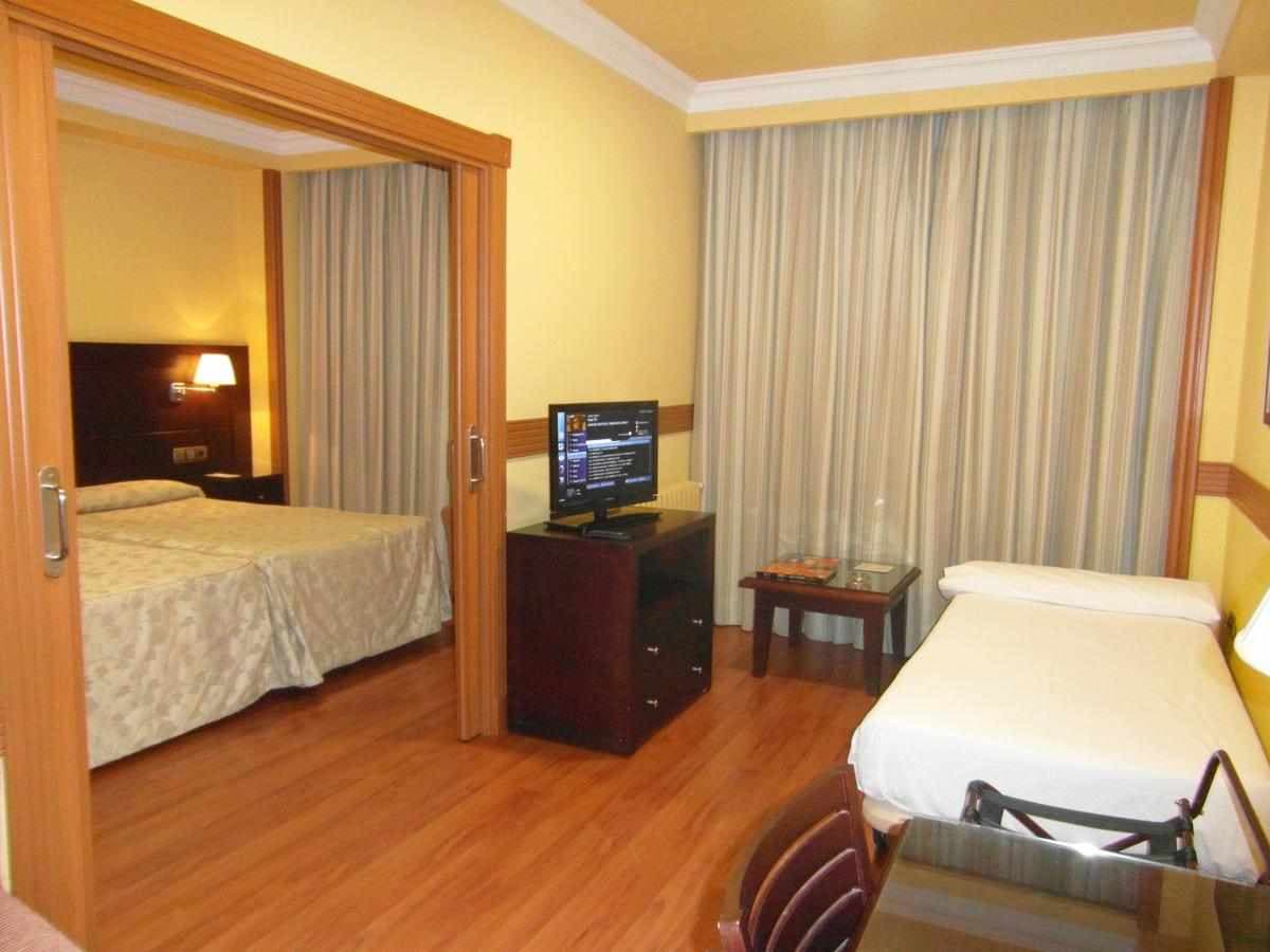 Hotel II Castillas Avila foto 2